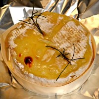 Addictively Delicious Gooey Baked Camembert
