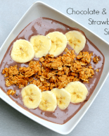 Chocolate & Peanut Butter Strawberry Banana Smoothie Bowl